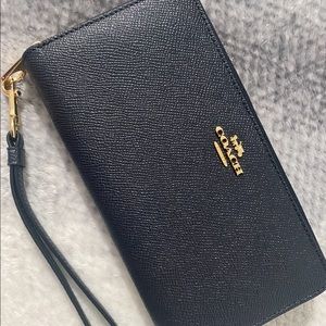 New coach wallet